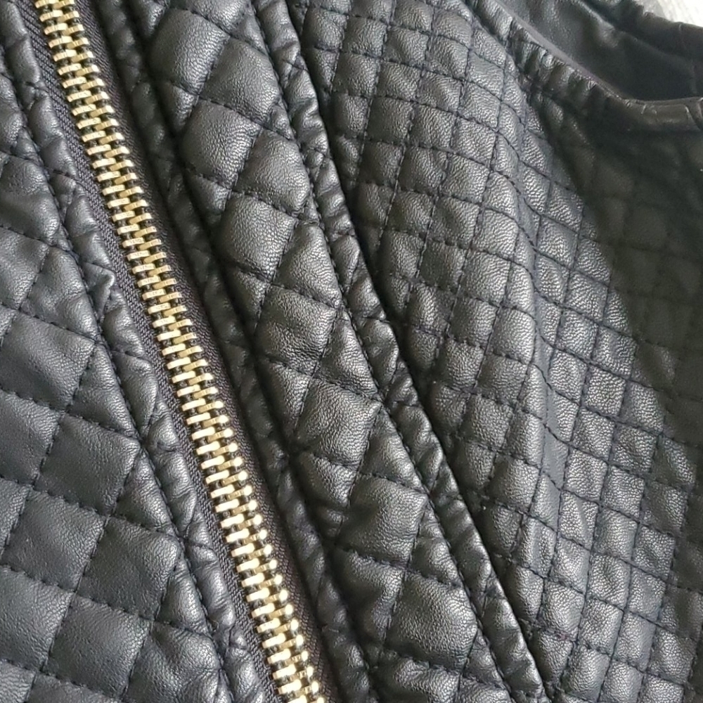 Love Token Quilted Faux Leather Vest Sz Med 8-10 - Picture 4 of 8